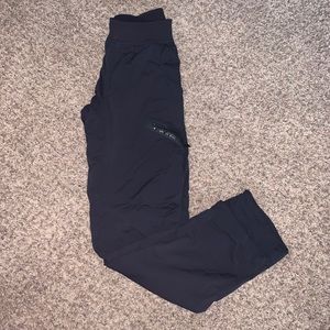 Men’s Lululemon Warm Up Pants